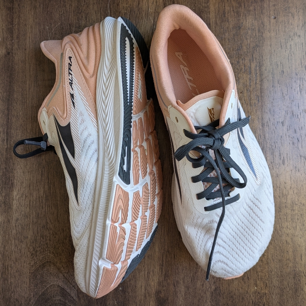 Altra Torin 6 Women's Running Shoes, size 8